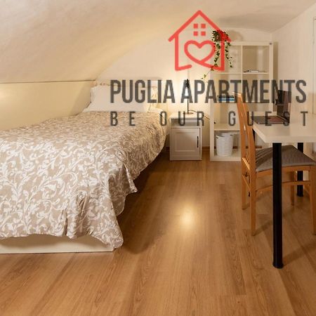 Casa Flamingo Per 4 Persone Nel Centro Di Bari Apartment Exterior photo